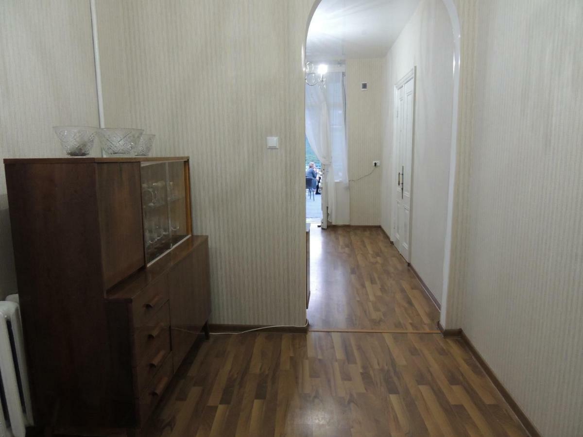 Blue Guesthouse Казбеги Экстерьер фото